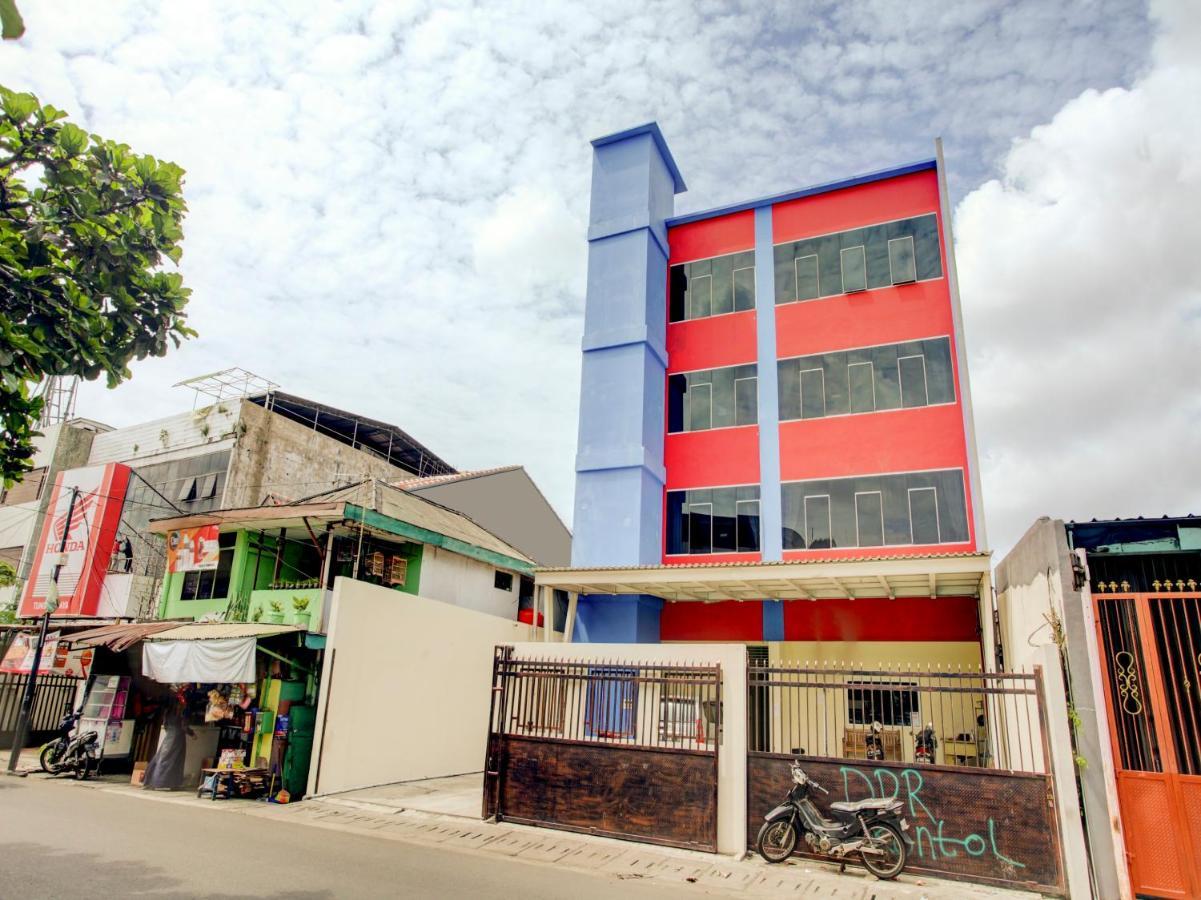 Oyo 90141 3A Syariah Hotel Jakarta Buitenkant foto