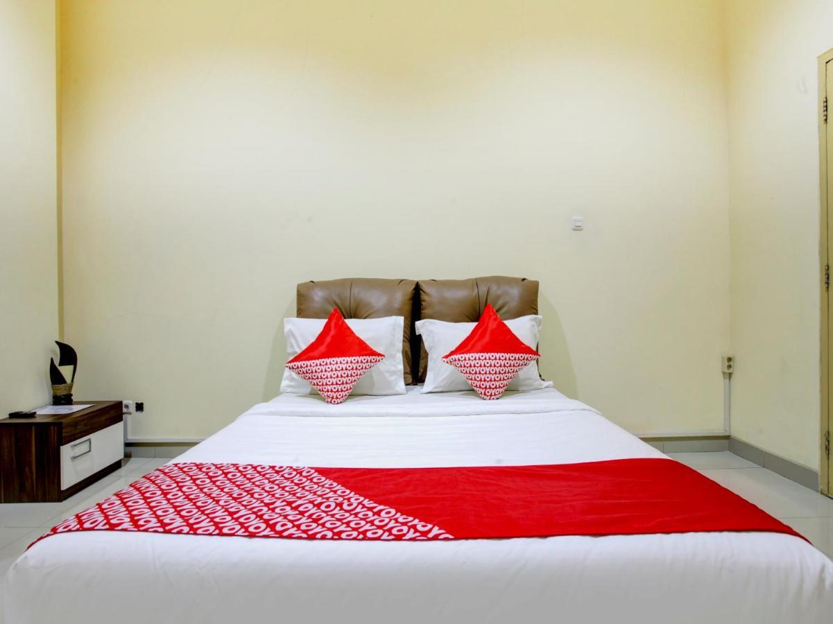 Oyo 90141 3A Syariah Hotel Jakarta Buitenkant foto