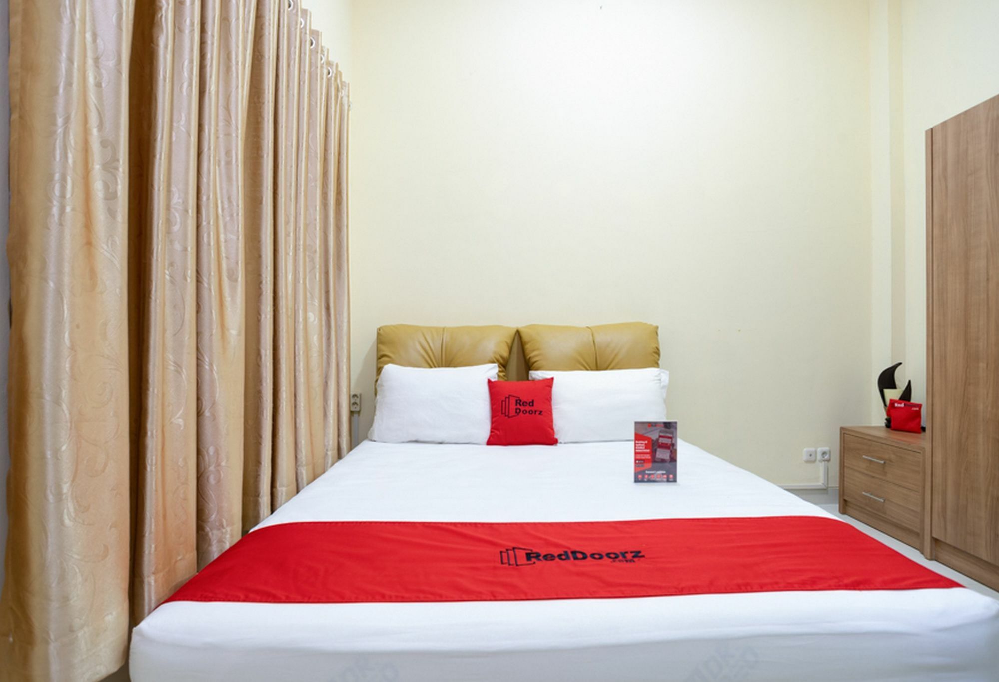 Oyo 90141 3A Syariah Hotel Jakarta Buitenkant foto